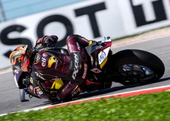 WSBK: Sam Lowes volta a ser o mais rápido no FP2 e fecha o dia como líder