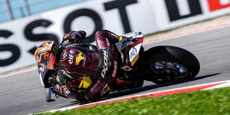 WSBK: Sam Lowes volta a ser o mais rápido no FP2 e fecha o dia como líder