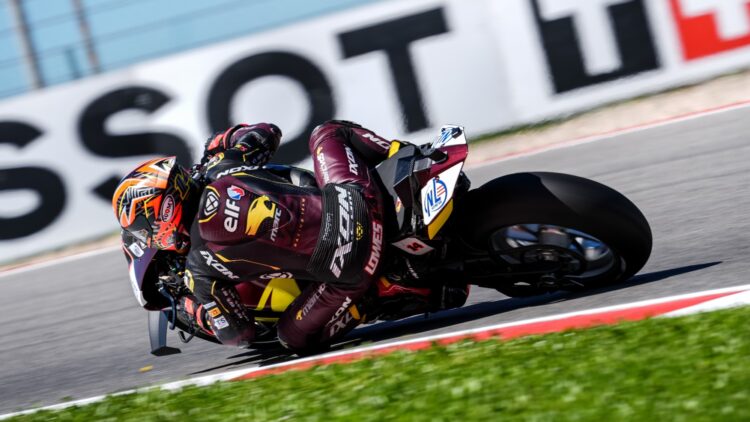 WSBK: Sam Lowes volta a ser o mais rápido no FP2 e fecha o dia como líder