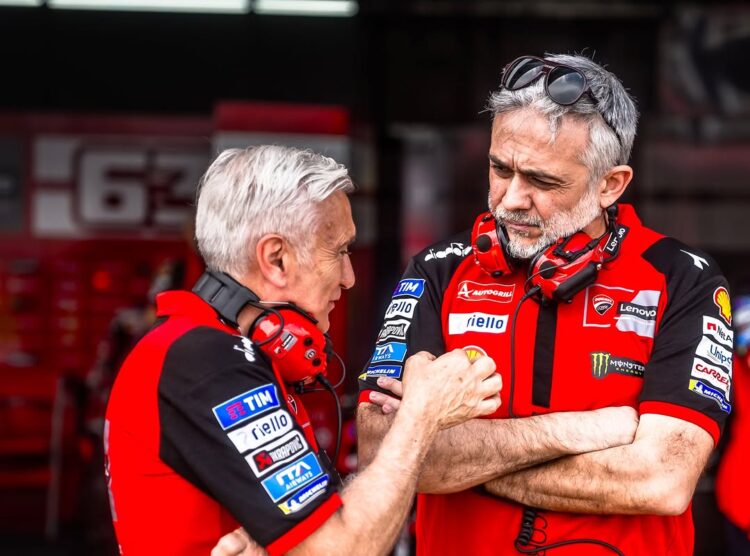 MotoGP: Davide Tardozzi admite que está ‘longe de ser fácil’ bater a Aprilia