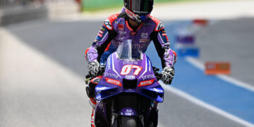 MotoGP: Toprak Razgatlioglu rodou com pilotos de testes em Jerez