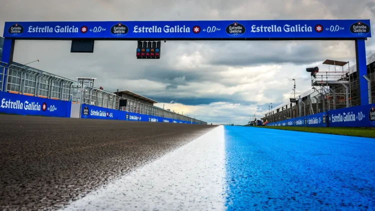 MotoGP: Devido a condições climatéricas as sessões de Moto3 e Moto2 foram adiadas no Brasil