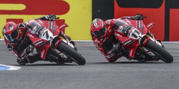 WSBK: Domínio da Ducati e recorde histórico marcam ronda caótica em Assen
