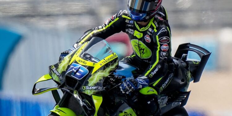 MotoGP: Aprilia domina testes em Jerez com Ogura no topo e diferenças mínimas