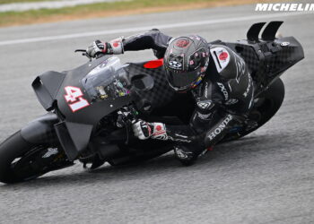 MotoGP: Aleix Espargaró sofre várias fraturas numa queda violenta nos testes em Sepang