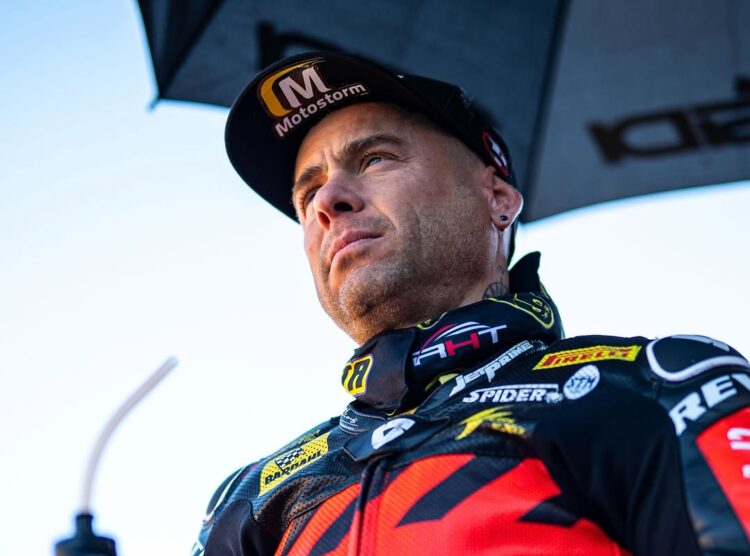 WSBK: Bautista ‘95% dos espectadores de Superbike são apaixonados; No MotoGP, muitos vêm pelo espetáculo’