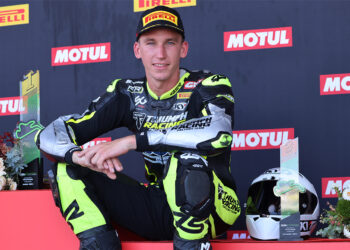 Oli Bayliss vai fazer o Campeonato Britânico de Supersport