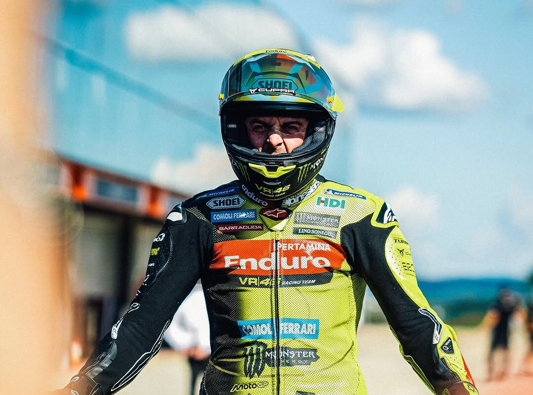 MotoGP: Ajustes na Ducati dão confiança a Di Giannantonio para a Europa thumbnail