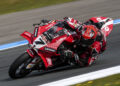 WSBK – Oliveira e Petrucci com quedas no TL1 de Assen