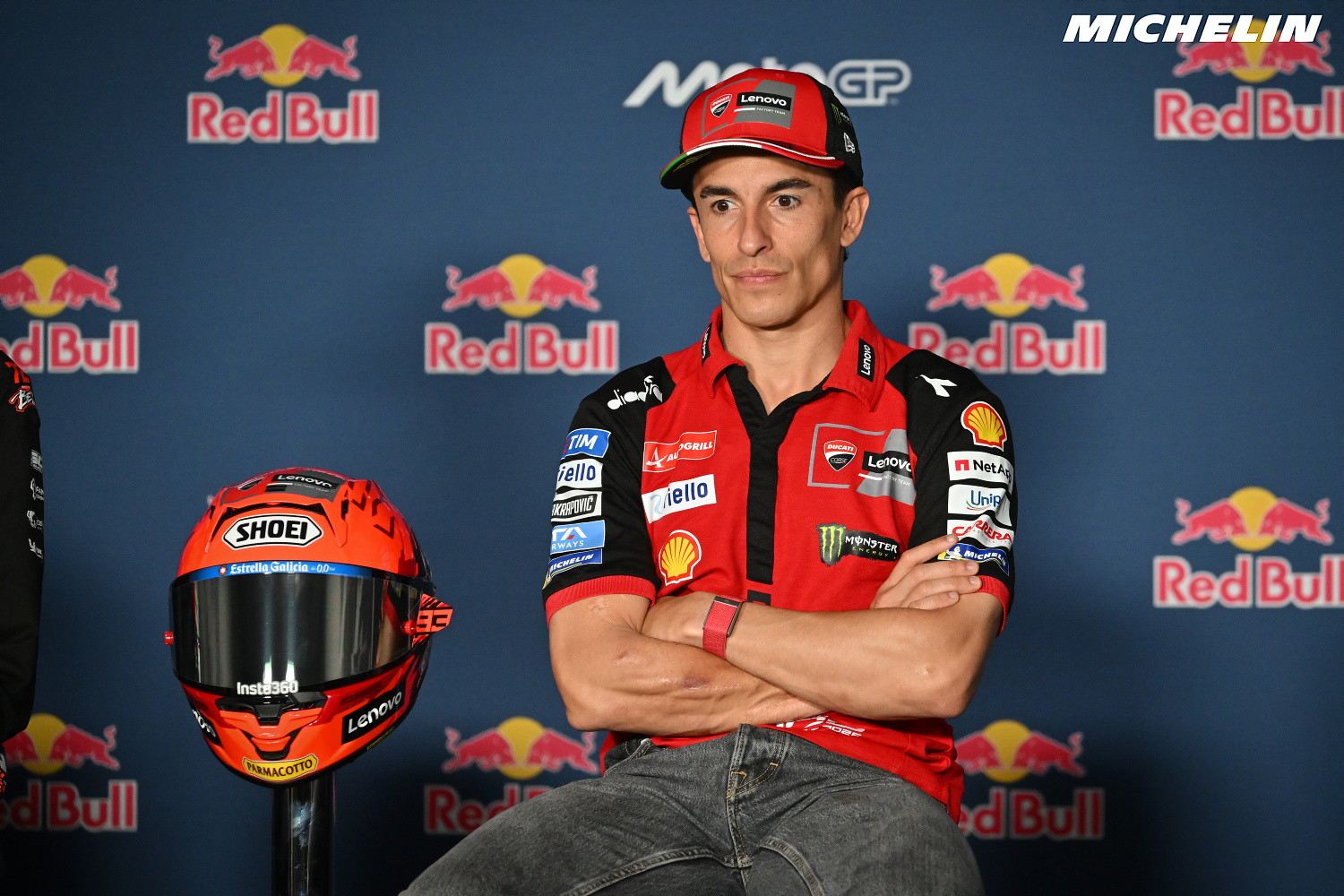 MotoGP: Hodgson coloca Márquez no limite, erro pode custar o campeonato thumbnail