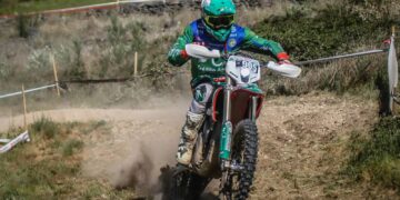 CN Enduro: Mário Patrão conquista vitória na classe de motos elétricas em Armamar