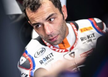 WSBK: BMW sem resposta em corrida? Petrucci levanta dúvidas