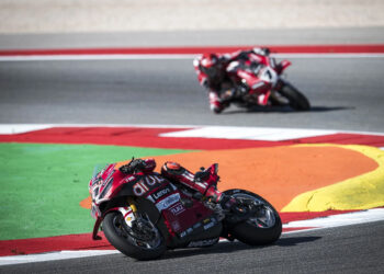 WSBK – Oliveira termina espera de 36 anos de Portugal por um pódio