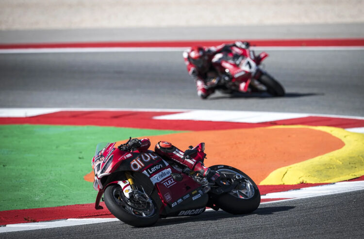 WSBK – Oliveira termina espera de 36 anos de Portugal por um pódio