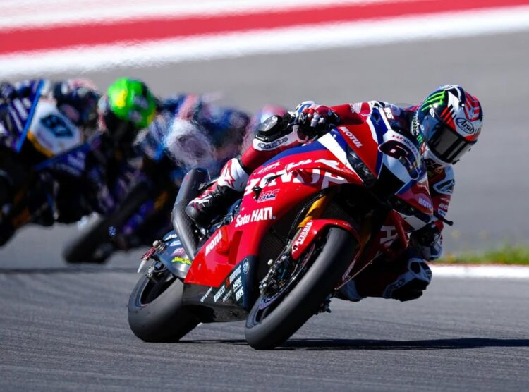 WSBK: Jonathan Rea encontra pontos positivos na Honda mesmo longe dos primeiros lugares