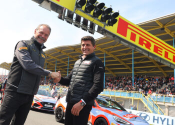 WSBK:Pirelli introduz novo pneu traseiro para melhorar desempenho em corrida