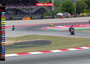 MotoGP: Drama! Bandeira vermelha na Catalunha após incidente brutal entre Acosta e Márquez