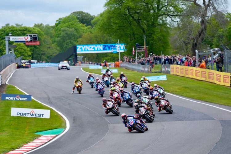 BSB – Kyle Ryde começa a vencer na primeira corrida do Campeonato Britânico