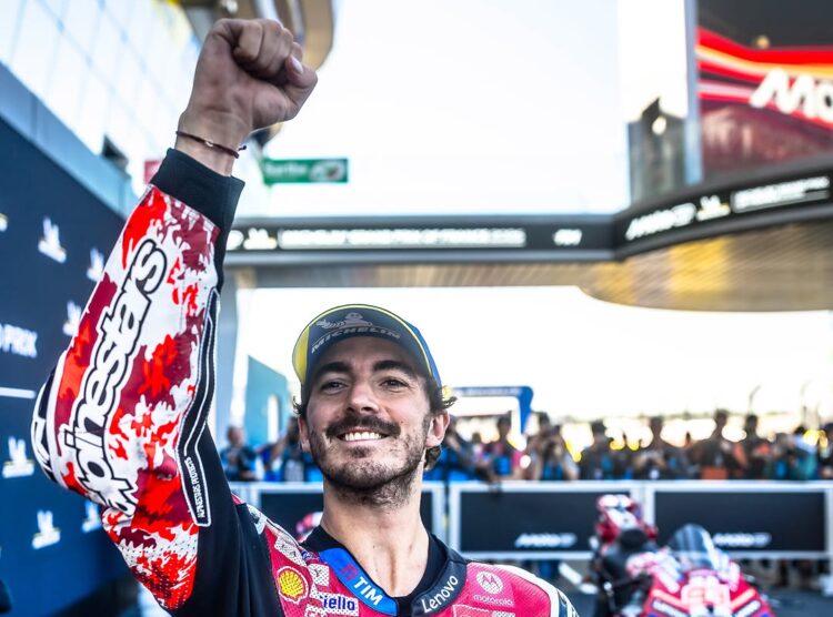 MotoGP: Francesco Bagnaia iguala número de Pole Positions de Kevin Schwantz