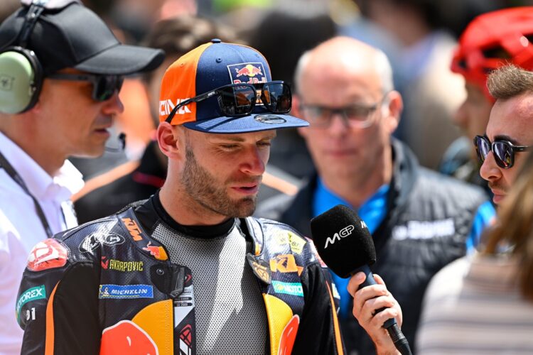 MotoGP: Brad Binder compara Marc e Rossi ‘tudo o que o Rossi fez era a forma correta de fazer as coisas’