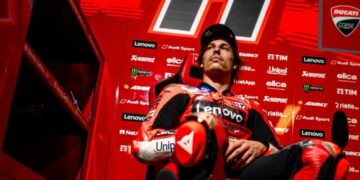 MotoGP: Nicolò Bulega brilha na estreia com a Ducati 850cc e lidera testes em Mugello