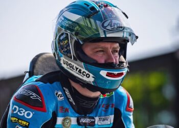 Isle of Man TT: Daniel Ingham morre aos 33 anos na sessão de qualificação