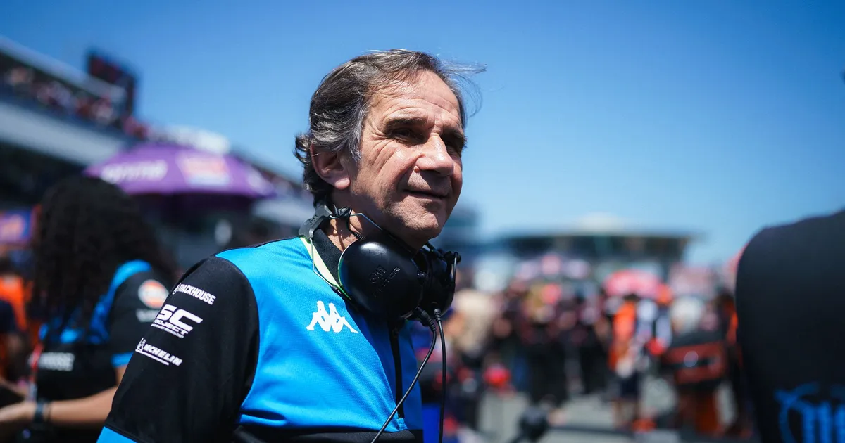MotoGP: Bomba no paddock? Brivio pode deixar Trackhouse e regressar à equipa de fábrica da Honda thumbnail