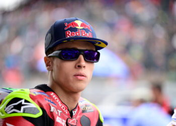 MotoGP: Diogo Moreira abalado com acidentes na Catalunha ‘não quis olhar sequer para a televisão’