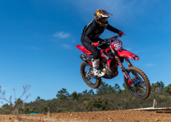 CN Motocross: Gerard Congostn vence MX1 em Cortelha