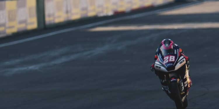 MotoGP: Izan Guevara imbatível com Pole Position em Le Mans