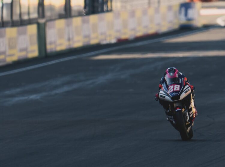 MotoGP: Izan Guevara imbatível com Pole Position em Le Mans
