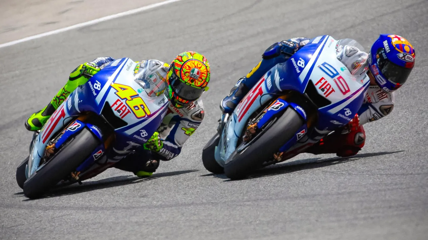 MotoGP: Recordar, a ultrapassagem impossível de Rossi a Lorenzo thumbnail