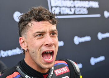 Ilha de Man – Dean Harrison vence SBK