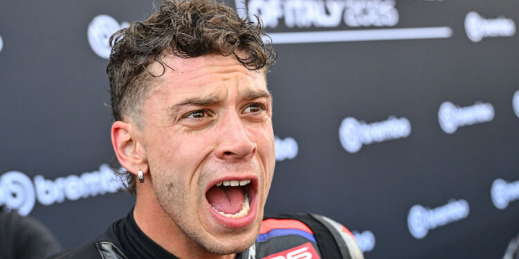 Ilha de Man – Dean Harrison vence SBK