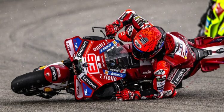 MotoGP: Direção de corrida altera lei de entrada no pitlane após polémica de Marc Márquez em Jerez