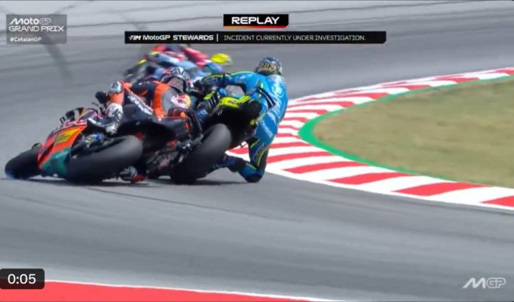 MotoGP: Final polémico! Acosta cai e Ogura é penalizado após manobra agressiva