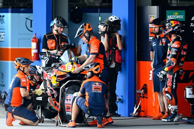 MotoGP: Fim das duas motos?  Nova regra avaliada para 2027