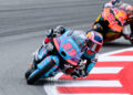 MotoGP: Moto3, Máximo Quiles vence numa corrida de loucos na Catalunha