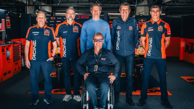 MotoGP: Oficial! Tech3 e KTM continuam juntas a partir de 2027
