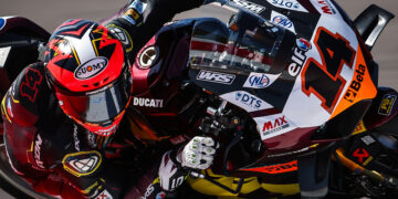 WSBK – Gémeos Lowes, rivais até ao fim