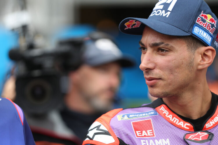 MotoGP: ‘Mesmo Márquez não ganhava” Alex Lowes sai em defesa de Toprak Razgatlioglu