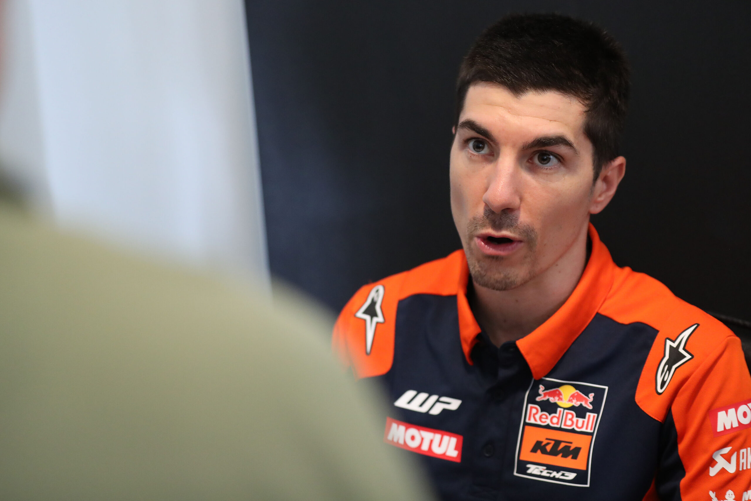 MotoGP: Maverick Viñales fala sobre lesão, recuperação e futuro incerto na KTM thumbnail