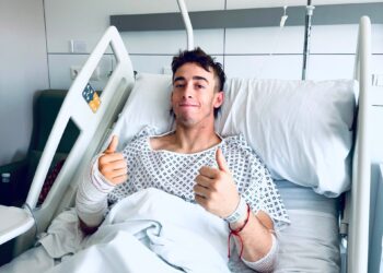 MotoGP: Pedro Acosta operado com sucesso após problemas físicos em Assen