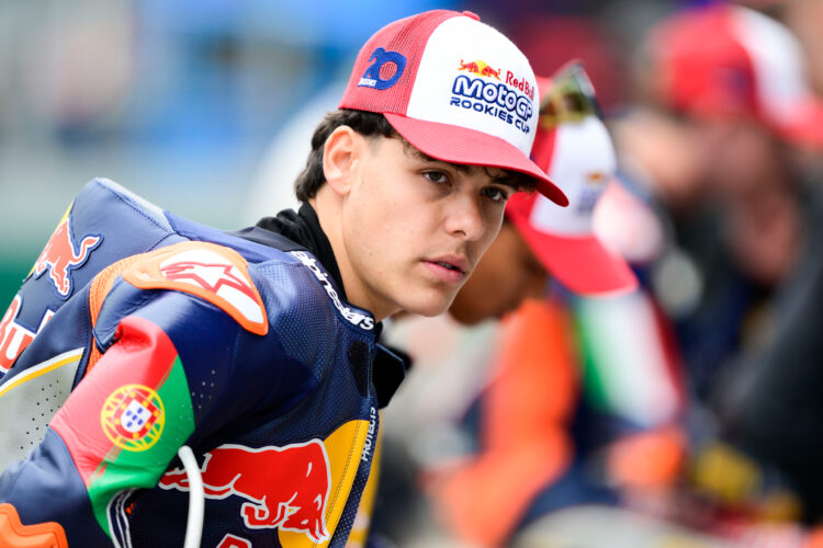 MotoGP: Red Bull Rookies Cup; Afonso Almeida mostra evolução em Assen, mas lamenta oportunidades desperdiçadas