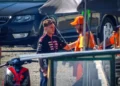 MotoGP: Suspenso, Bezzecchi abraça comissário e pede desculpa cara a cara