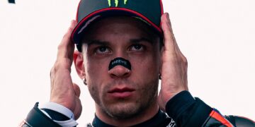 MotoGP: Marco Bezzecchi hospitalizado após forte queda em Assen