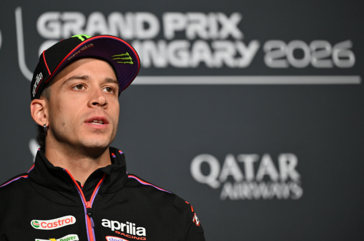 MotoGP: Aprilia confirma, Bezzecchi está bem e regressa a Itália
