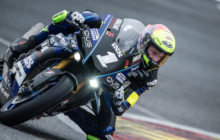 EWC – YART Yamaha alarga liderança no campeonato