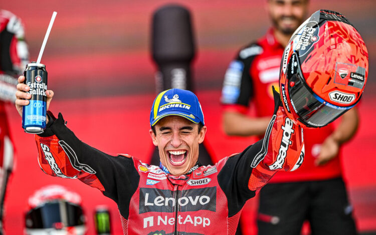 Nova Ducati 850 para MotoGP mostra potencial
