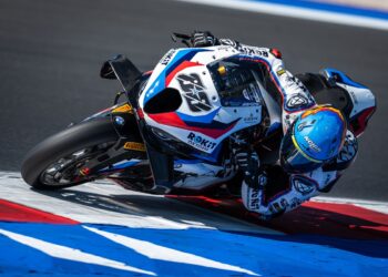 WSBK: Miguel Oliveira brilha no regresso em Misano, mas limitações físicas travam corrida 2